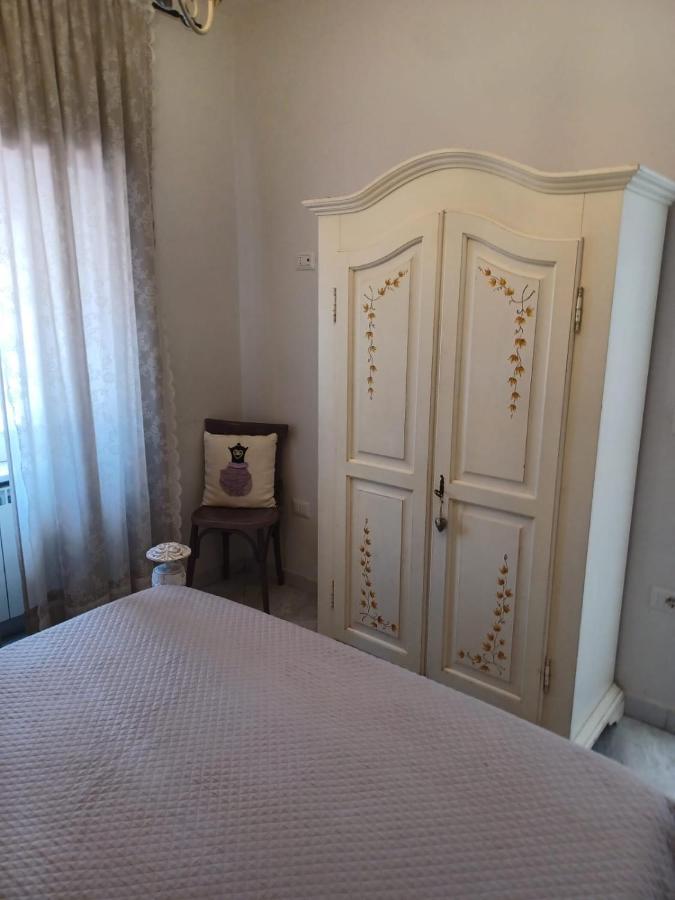 B&B La Corte Delle Vanita Pompeï Buitenkant foto