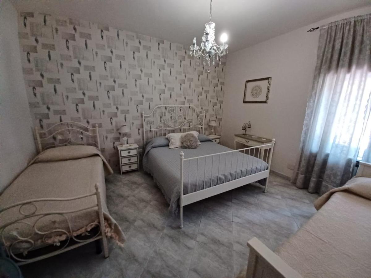 B&B La Corte Delle Vanita Pompeï Buitenkant foto